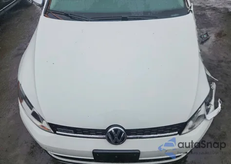 2017 Volkswagen Golf Alltrack S z USA, uszkodzony, nr VIN 3VWH17AU7HM527713